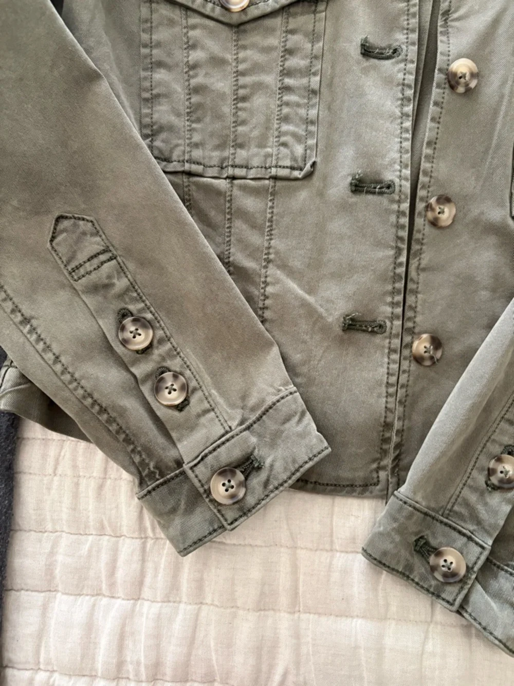 Paige Pacey Utility jacket - Picture 7 of 15